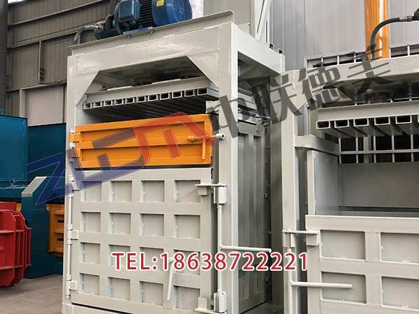 廣西半自動(dòng)打包機(jī)價(jià)格報(bào)價(jià)